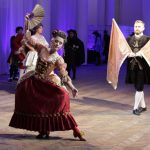 Открывает праздник День Фехтовальщика 2020 Театр танца «Монплезир», руководитель Анастасия Попова