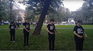 SУченики школы «Плащ и шпага» на церемонии День фехтования 2025 в день 10-летия основания школы.
13.09.2025