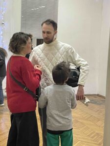 Санкт-Петербургский Фехтовальный Клуб. Святочный турнир. 
Смотреть поединки пришли семьи фехтовальщиков
17.01.26