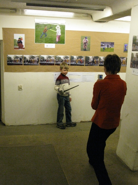 На выставке фотографий Шеремета М. проходят первые Дни фехтовальной культуры